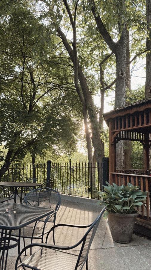マウント・プレザント The Ginkgo Tree Bed & Breakfast エクステリア 写真