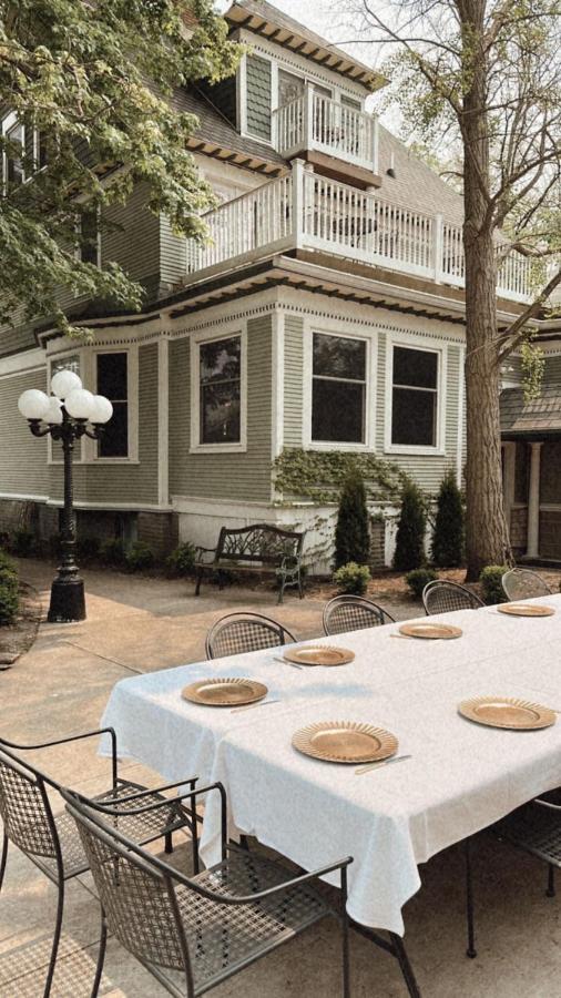 マウント・プレザント The Ginkgo Tree Bed & Breakfast エクステリア 写真
