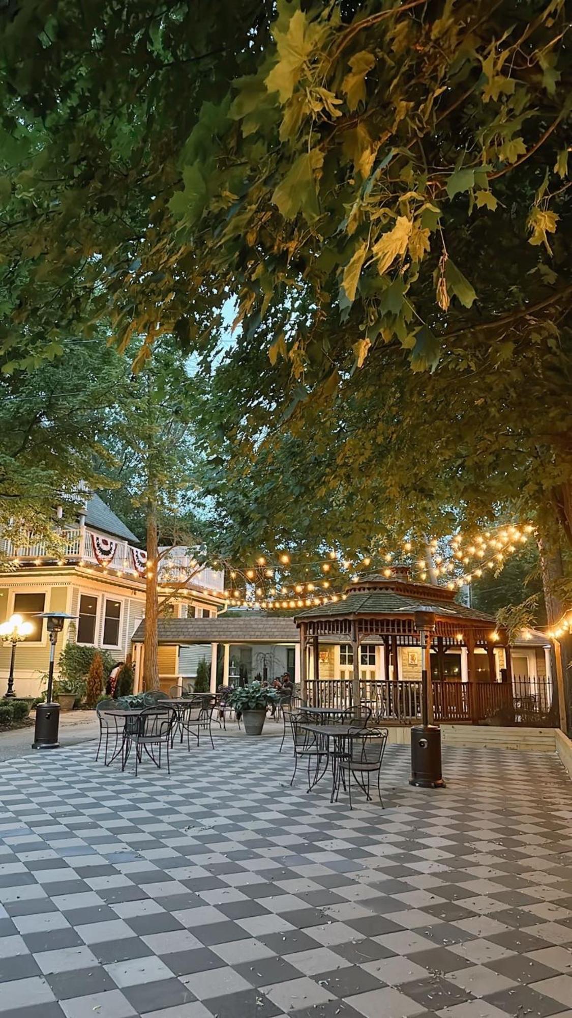 マウント・プレザント The Ginkgo Tree Bed & Breakfast エクステリア 写真